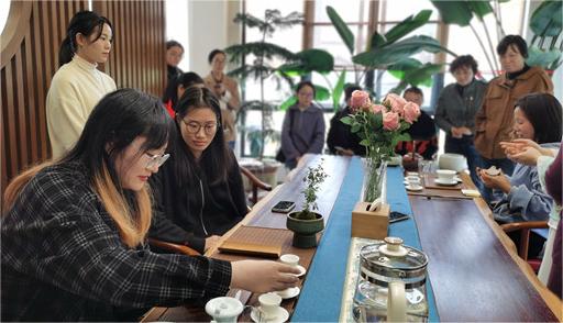民宿培训图片2.jpg 民宿培训图片2.jpg