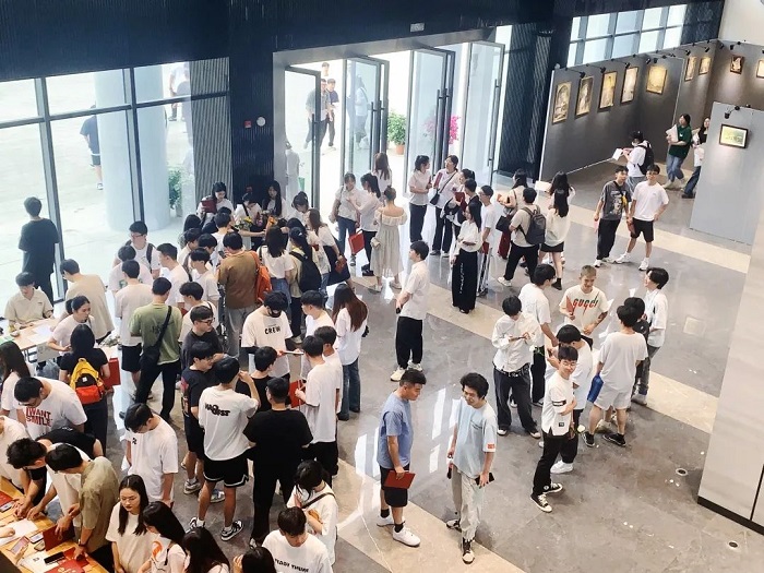 12.jpg 意昂体育欧洲杯